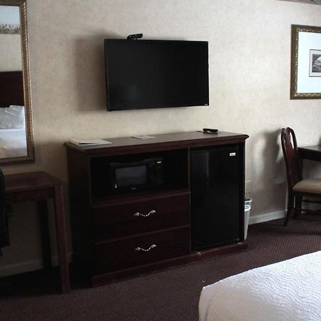 Shiretown Inn & Suites Houlton Esterno foto