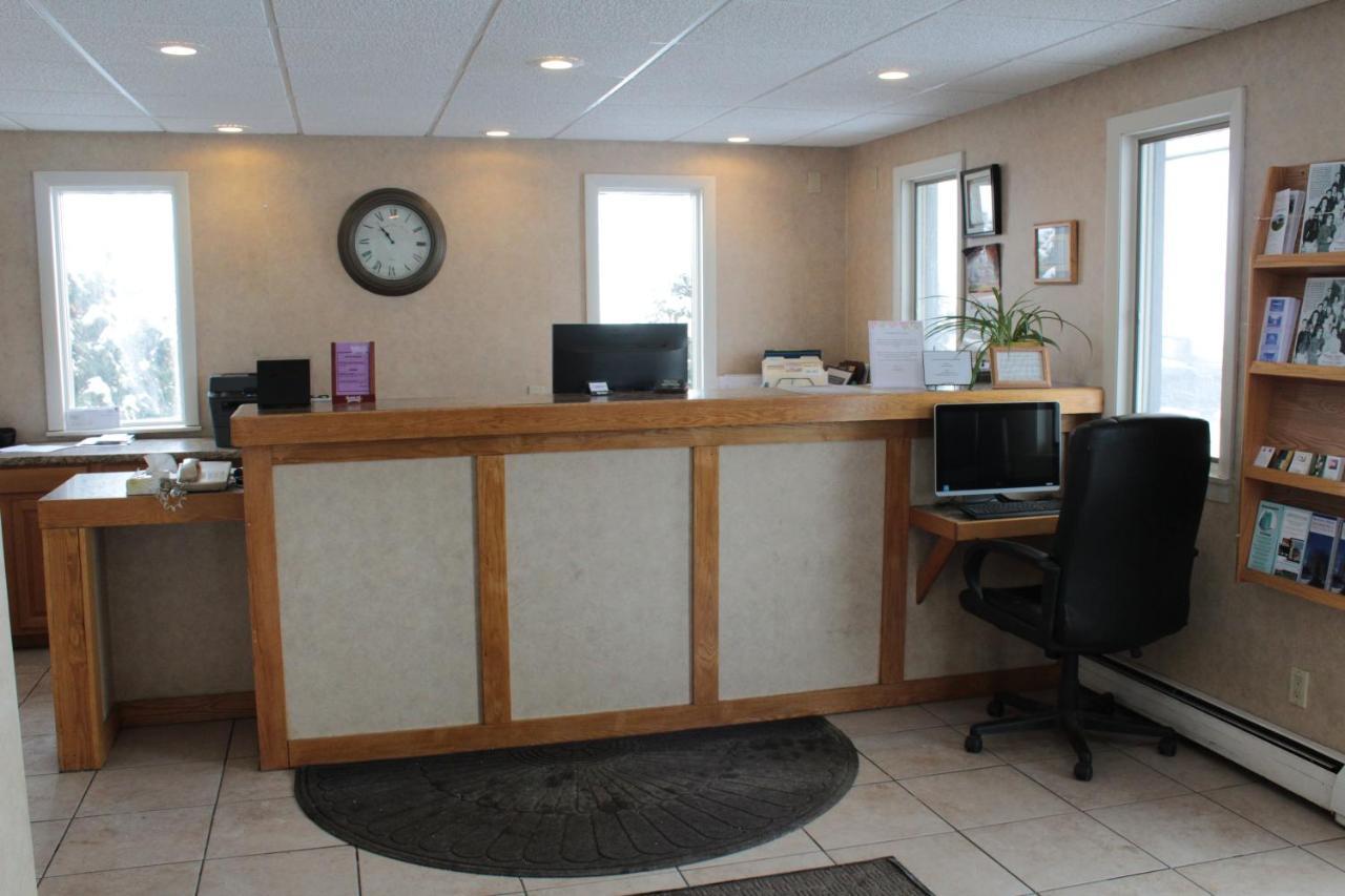 Shiretown Inn & Suites Houlton Esterno foto